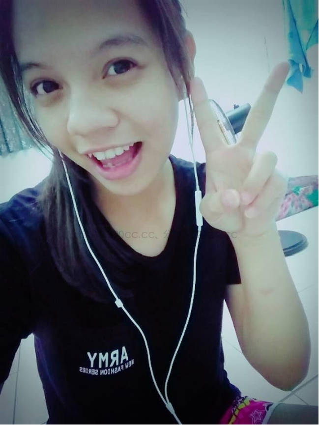 台灣正妹跟男友愛愛流出