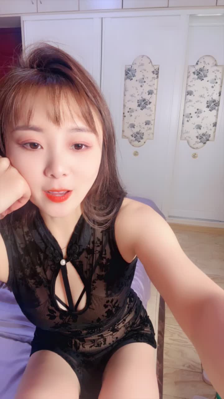 二零二五六月二十九号_蜜桃允儿1