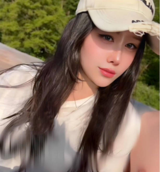 汐夢瑤 海灘榨精提取 不怕路人旁觀 真的是狠角色