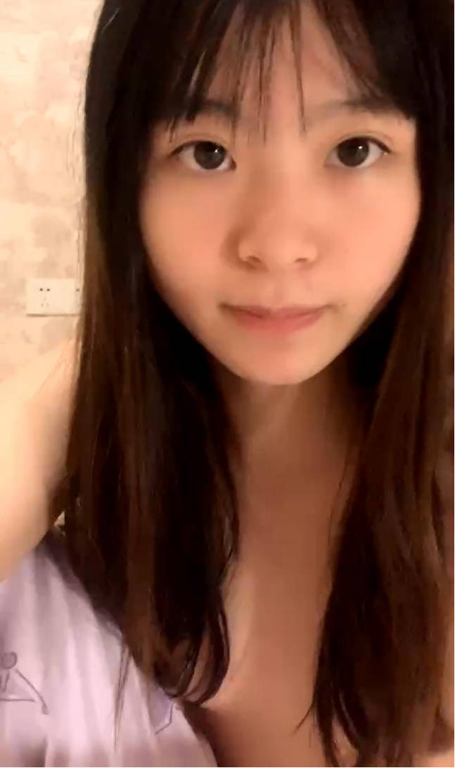 嫩妹被纹身大哥狂操