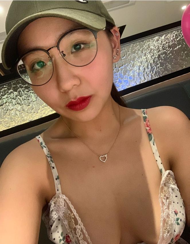 香港大學美女自拍視頻流出