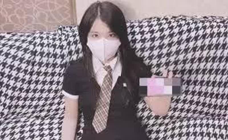 内射酒店前台小姐姐，包臀裙下开档黑丝小闷骚型小可爱，超反差小浪蹄子