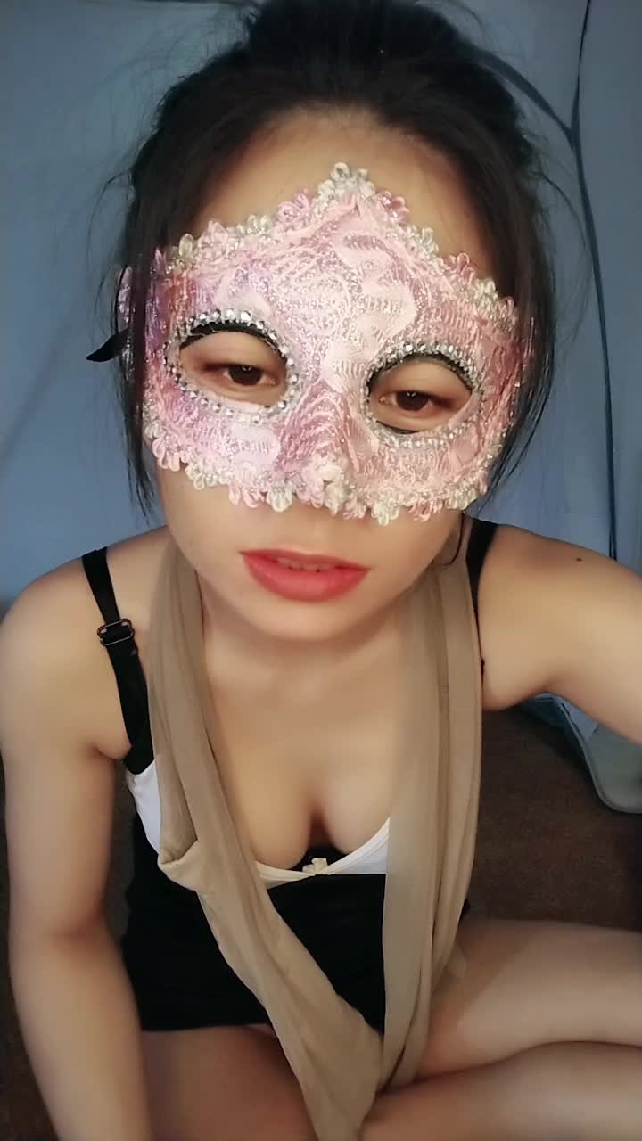 二零二五六月二十一号_极品表姐1