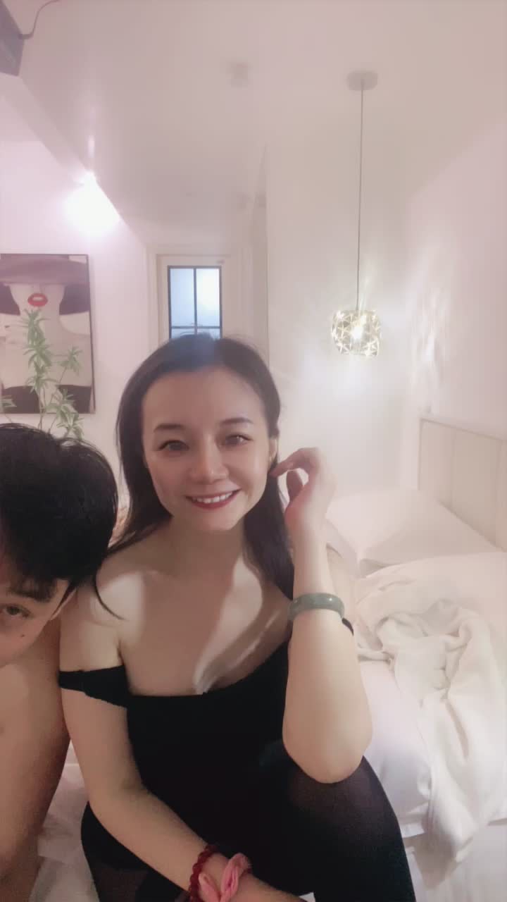 二零二五六月一号_美宝小少妇1