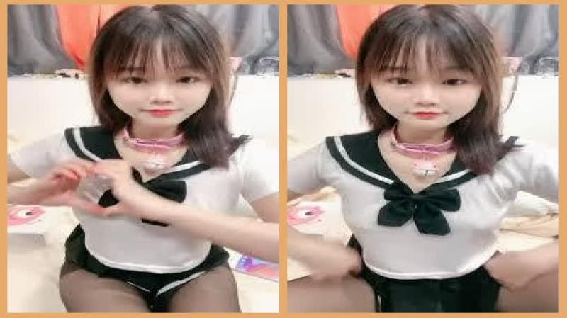 卡哇伊18邻家小妹来袭外表甜美活泼学生情趣制服浴室湿身诱惑假屌骑乘深插馒头肥逼