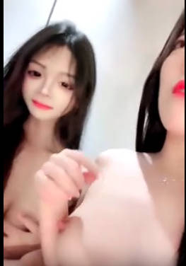 勁爆！淫蕩女模帶閨蜜飯店共侍金主，一舔一吸混合輸出爽得大哥差點銷魂升天!