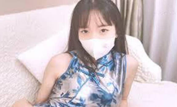 白嫩甜美学姐女神中式旗袍白丝是你们菜吗，性感旗袍白丝美腿性感蜂腰蜜桃臀暴力后入