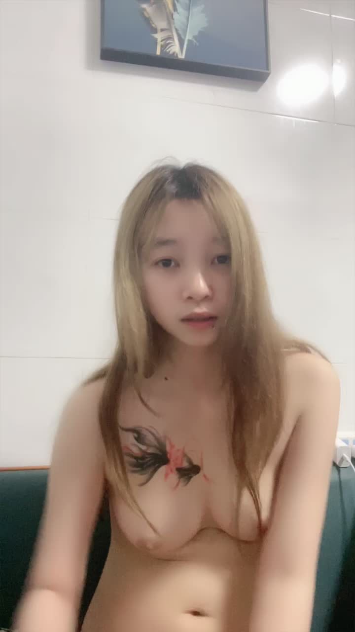 二零二五八月十三号_解锁看作品1