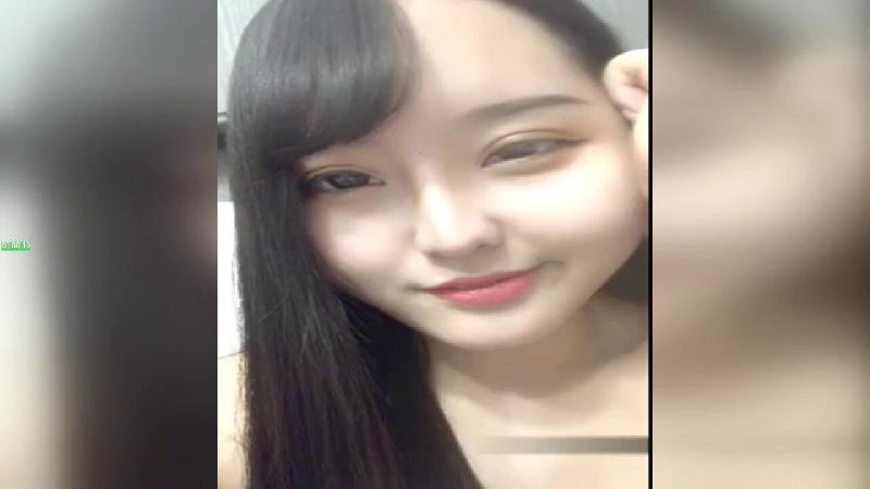 小姐姐平台漂亮美女美膩子收費大秀顔值高身材好自慰插穴很是誘人   