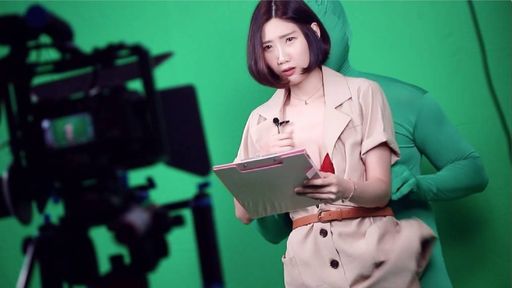 美尻氣象主播被潛入的透明人弄到慾火難耐