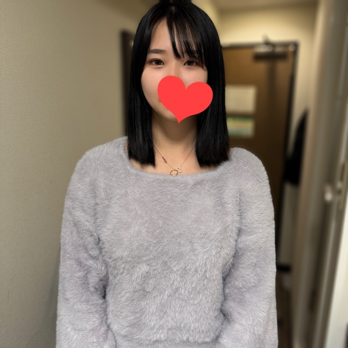 FC2 PPV 4712468 【無】【中出し】大人気のあのコが浮気SEXで廊下に響き渡るくらい喘いじゃう。他人の生ちんで感じすぎて頭が真っ白になり、中出し。※特典あり