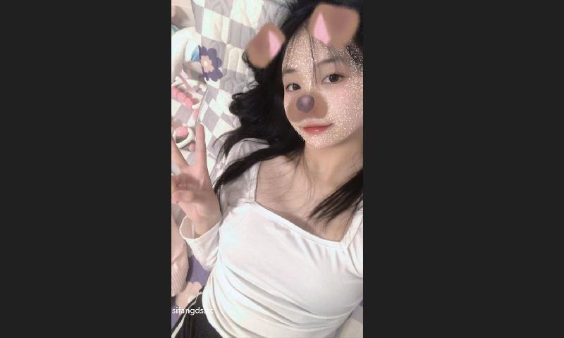 武大校花董逸琪洩密流出