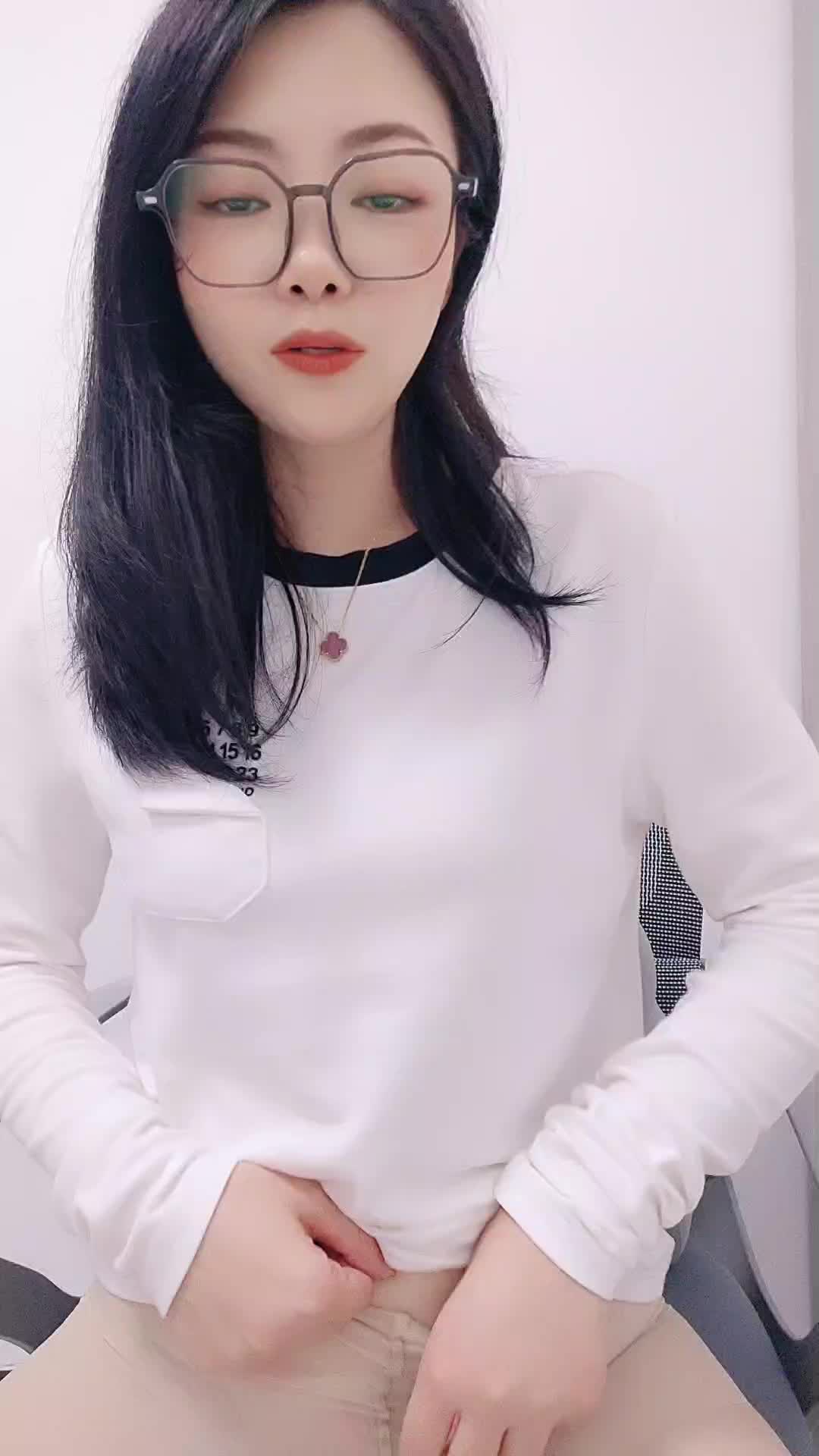 二零二五十月三十一_觅桃宝宝1