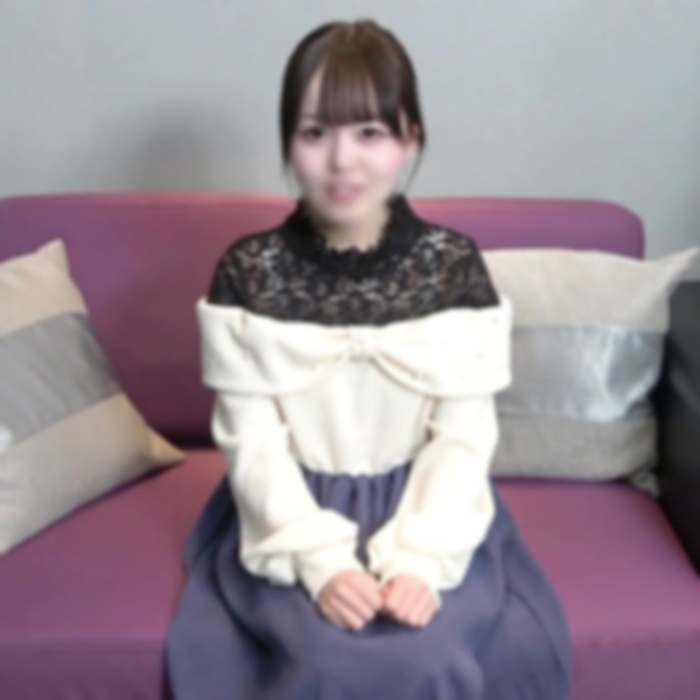 FC2 PPV 4712423-1  【お宝】アイドルデビュー前の秘蔵映像。カメラの前で恥じらい、白く細いカラダが赤くなる。ステージ上では見ることのできない淫らな姿。