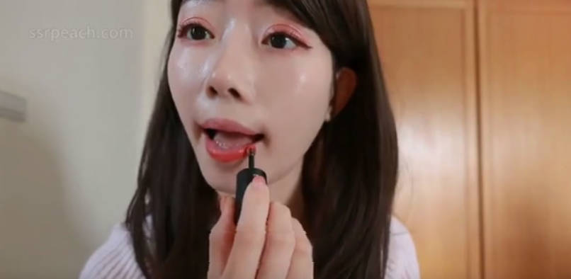 露臉新作 拜金女與她的男閨蜜