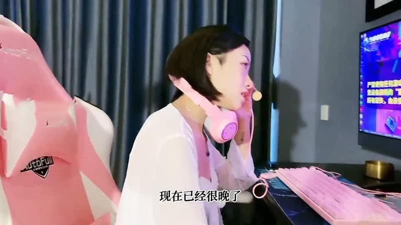 情趣连体网丝榨精痴女，浓滑精汁爆射美艳肉体